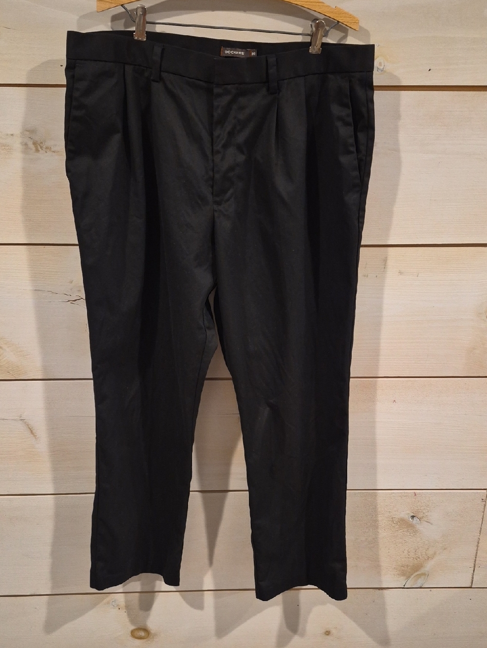 Dockers Mens Black Pleated Dress Trousers Size 38/30 100% Cotton, Excellent Cond